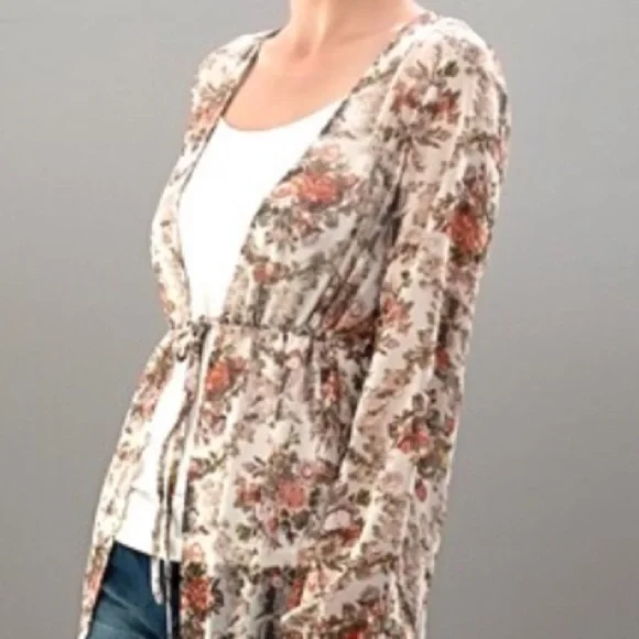 Maxi length chiffon floral kimono - Picture 2 of 4